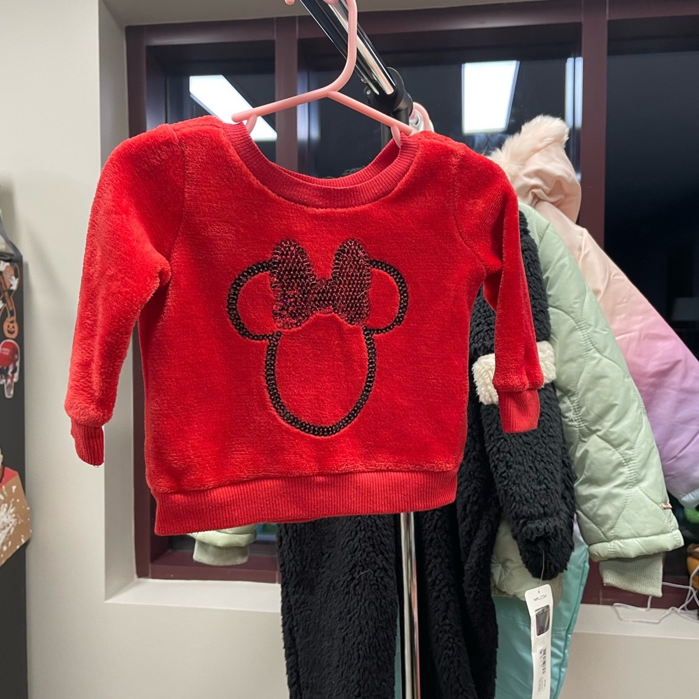 Minnie 12m sequin sweater with red polka dot leggings